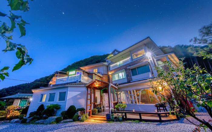 Gapyeong Pogny Kids Poolvilla