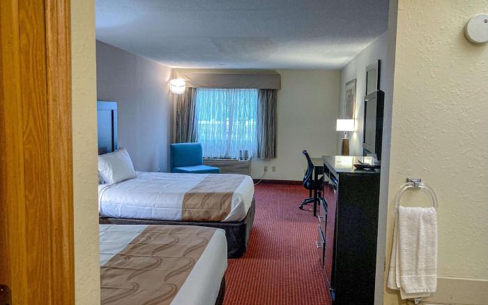 Motel 6 Elkhart, IN