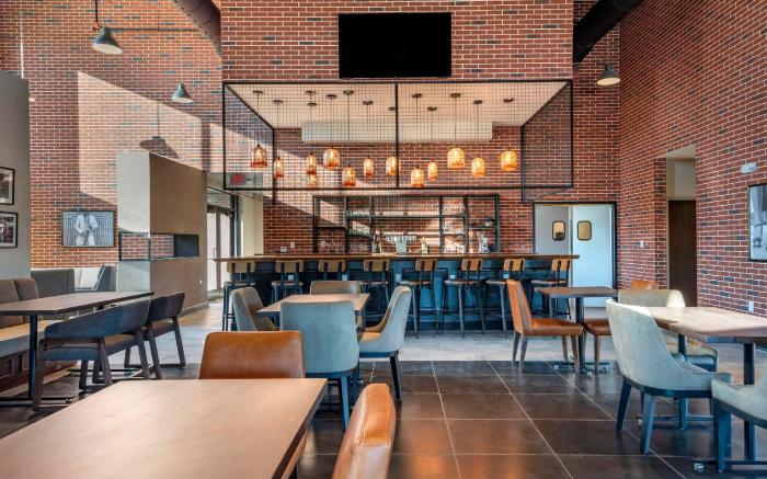 Lyric Hotel West End, an Ascend Collection Hotel