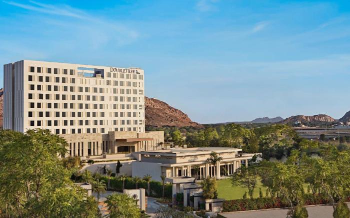 DoubleTree by Hilton Jaipur Amer