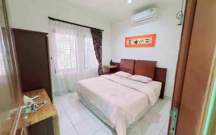Villa New Zealand 2 Kamar Dekat Taman Bunga