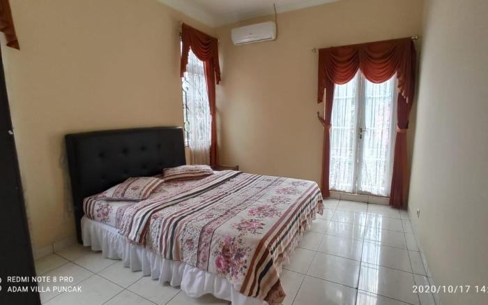 Villa Oxford 3 Kamar