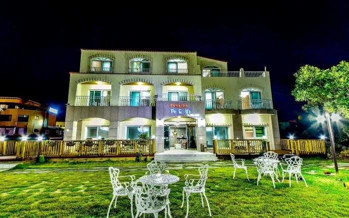 Padobwa Pension Jeju