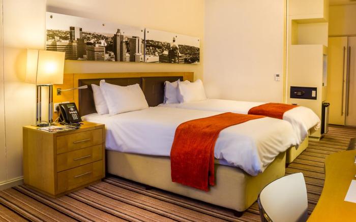 Protea Hotel Gaborone Masa Square