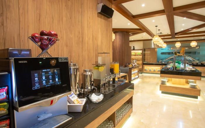 Novotel Cairo El Borg Hotel