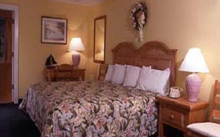 The Lodge at Turbat's Creek