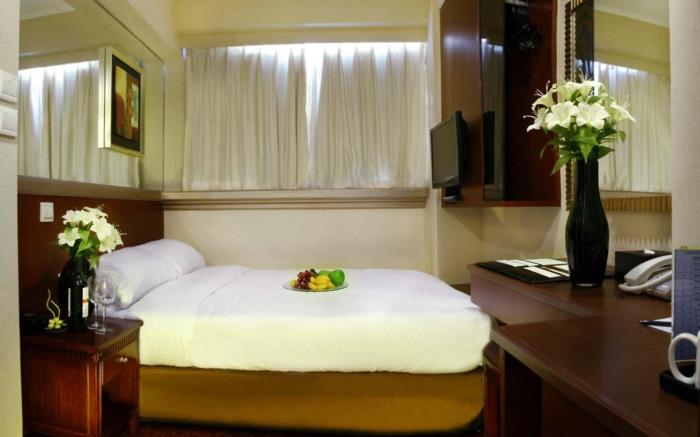Oriental Lander Hotel