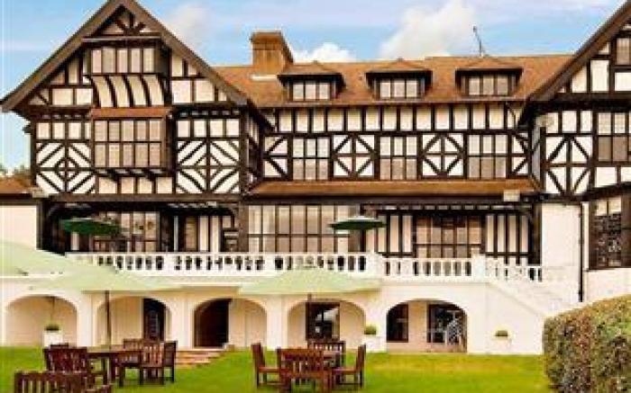 The Manor Elstree