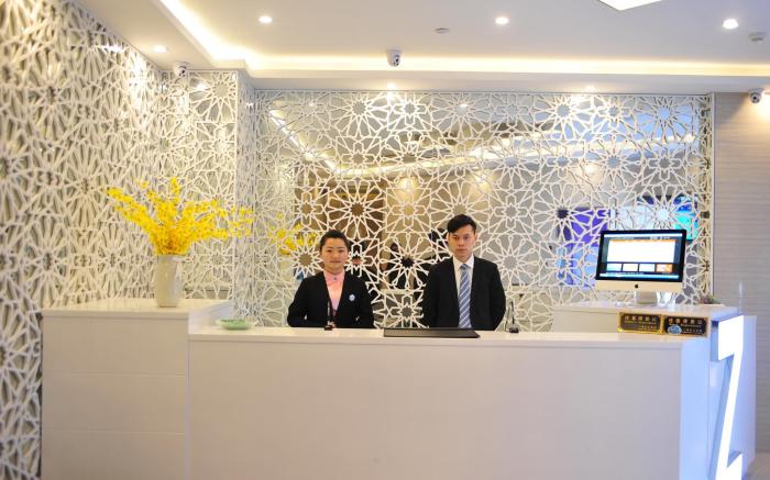 Zhotels Shanghai East China Normal University Caoyang Road Metro Station Branch