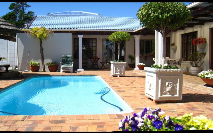 Dolphin Inn Guesthouse Blouberg