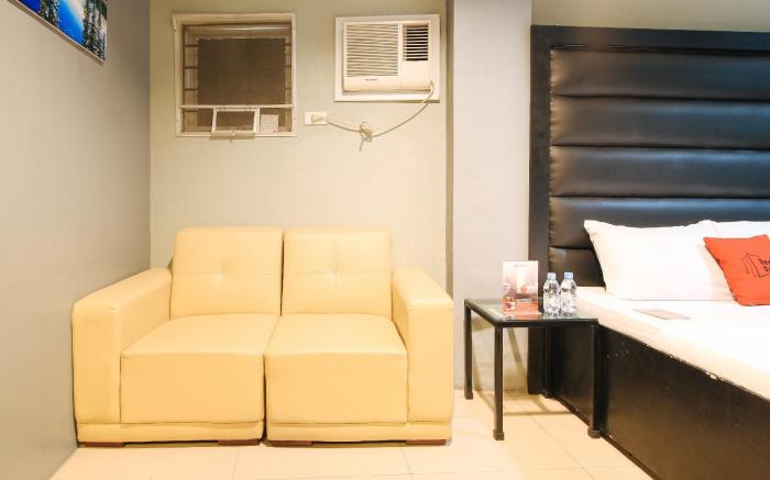 RedDoorz @ P Florentino Street Sampaloc Manila