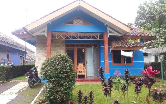 Villa Kota Bunga Gladiol