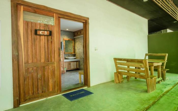 Riverpool Resort