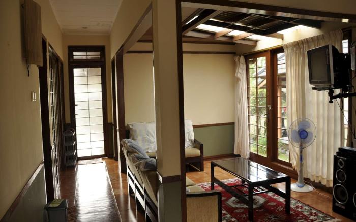 Villa Kota Bunga Ade-0222
