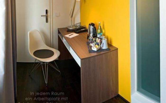 V8 Hotel Motorworld Region Stuttgart
