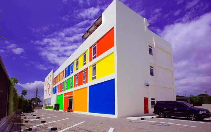 Front One Hotel Purwodadi