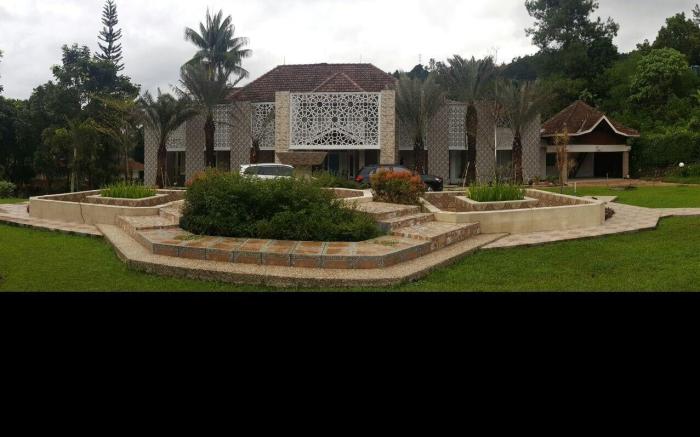 Al Nafoura Executive Villa