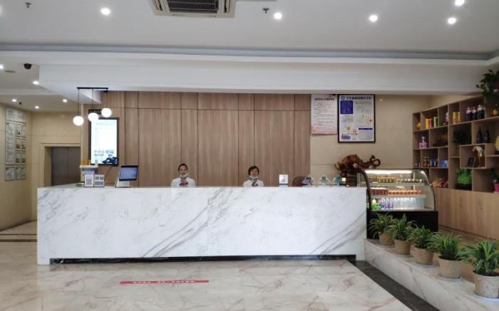 GreenTree Inn Zhangjiagang Daxin Town Pingbei Road Express Hotel