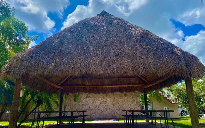 Garden Inn Homestead - Everglades - Gateway to Keys