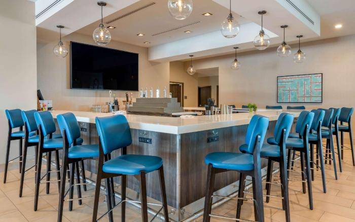 Cambria Hotel St. Petersburg-Madeira Beach Marina