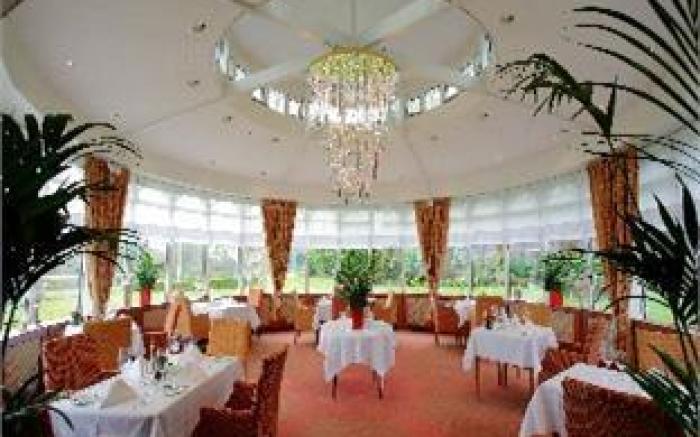 Fletcher Hotel Restaurant De Witte Raaf