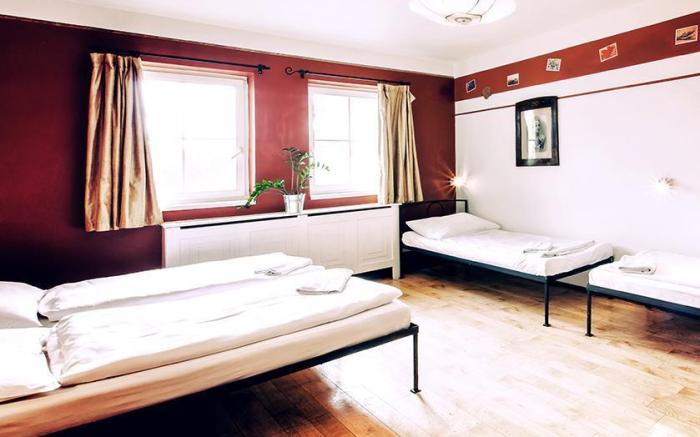 Sir Toby's Hostel