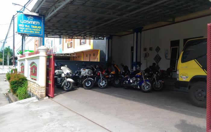 Losmen Ibu Hj. Tarjo