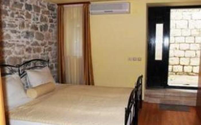 Authentic Luxury Rooms
