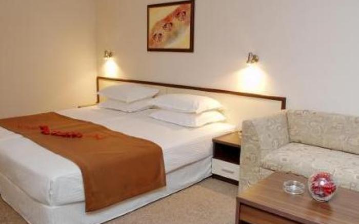 Hotel Marvel All Inclusive - FULLY RENOVATED FREE Beach Access