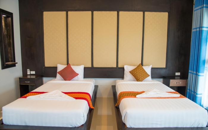 Poochommhok Resort
