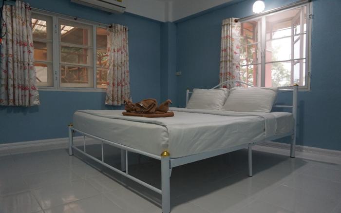 Parichart Place