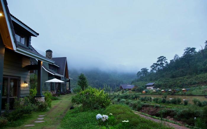 Lat Valley Lac Duong
