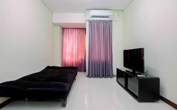 Elegant Nifarro Park 2BR Apt with View By Travelio