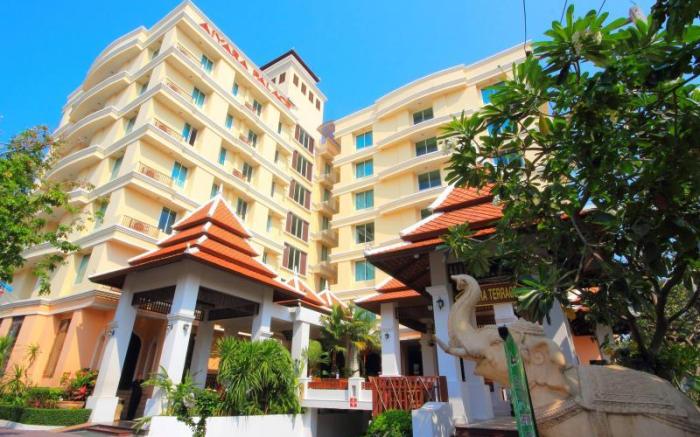 Aiyara Palace Hotel