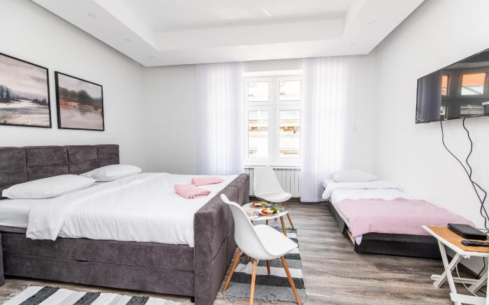 Sqm150 Apartment with 4 units! GREAT FOR GROUPS