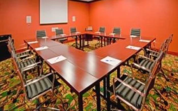 Days Inn by Wyndham North Bergen