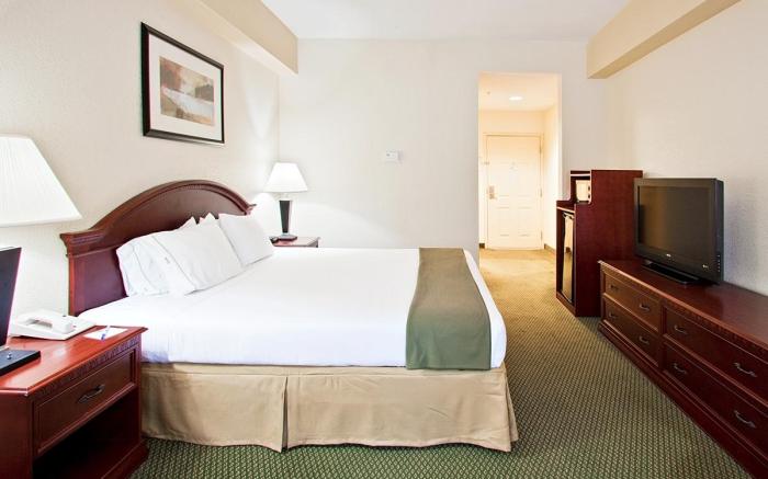 Holiday Inn Express West Palm Beach Metrocentre By IHG
