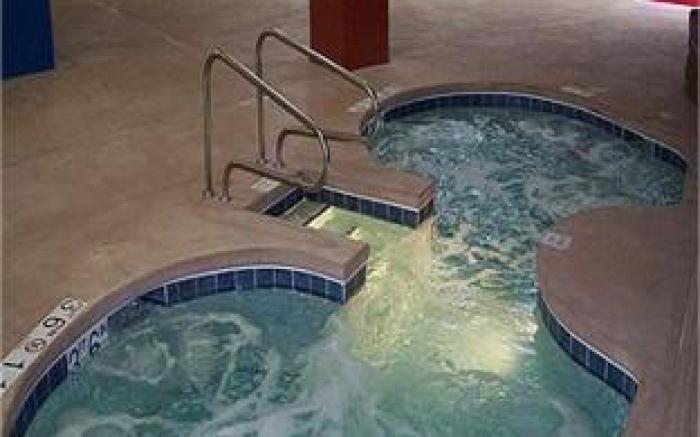 Holiday Inn Omaha Downtown Waterpark By IHG