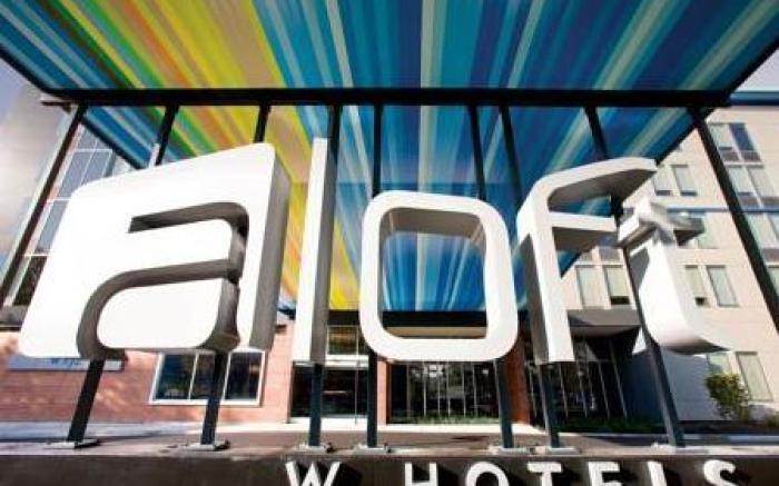 Aloft Montreal Airport