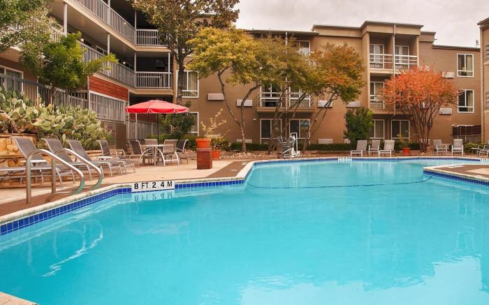 Aiden Austin City Hotel
