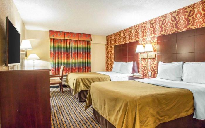 Days Inn by Wyndham Jersey City