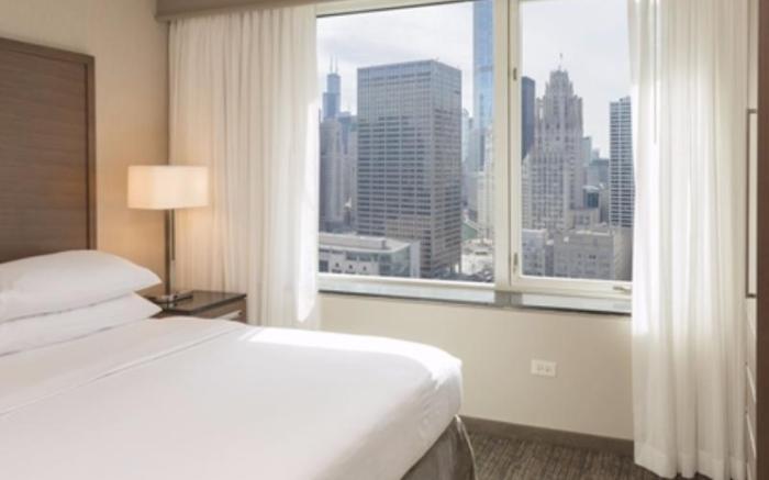 Embassy Suites by Hilton Chicago Downtown Magnificent Mile