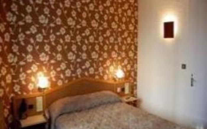 Logis Hotel du Midi - Saint Etienne Sud