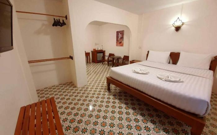 Nan Lanna Hotel