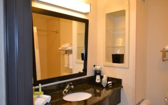 Holiday Inn Express Hotel and Suites - Odessa By IHG