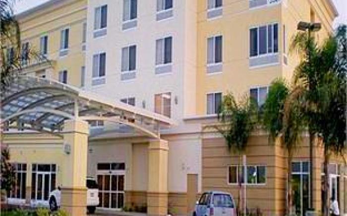 Holiday Inn Hotel & Suites Bakersfield By IHG