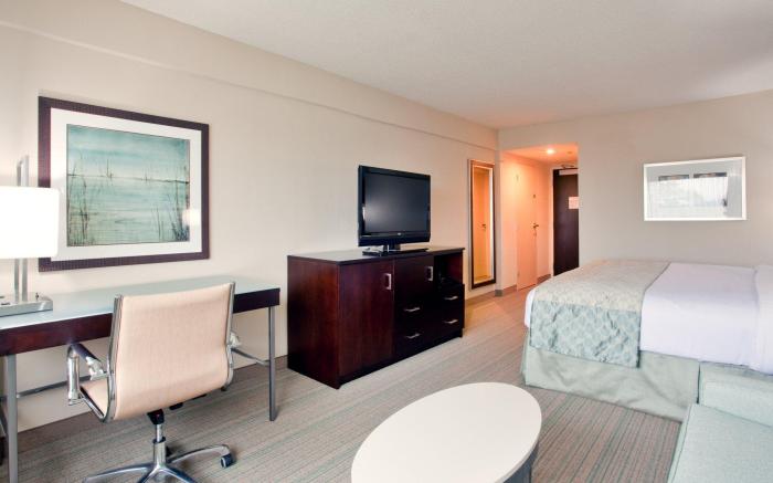 Holiday Inn Virginia Beach - Norfolk By IHG