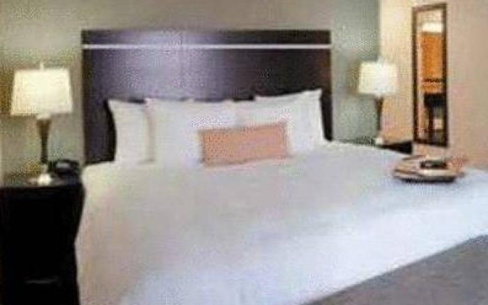 Hampton Inn and Suites Las Vegas Airport