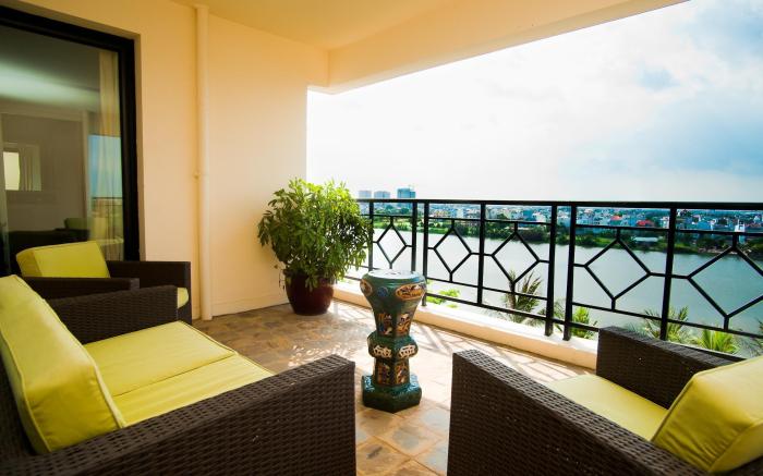 Saigon Domaine Luxury Residences