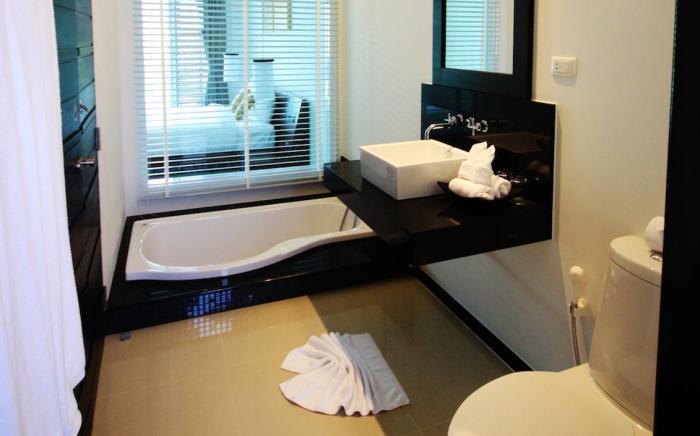 Two Villas Holiday Phuket: Oxygen Bang Tao Beach